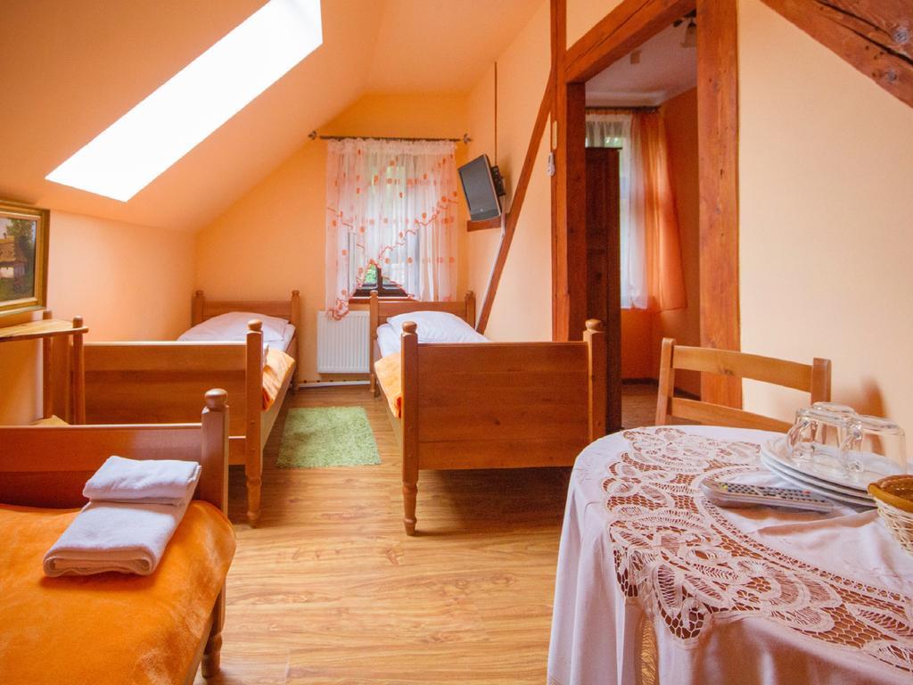 Willa Jagniatkow Bed & Breakfast Exterior foto