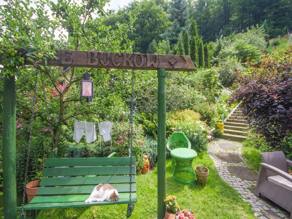 Willa Jagniatkow Bed & Breakfast Exterior foto