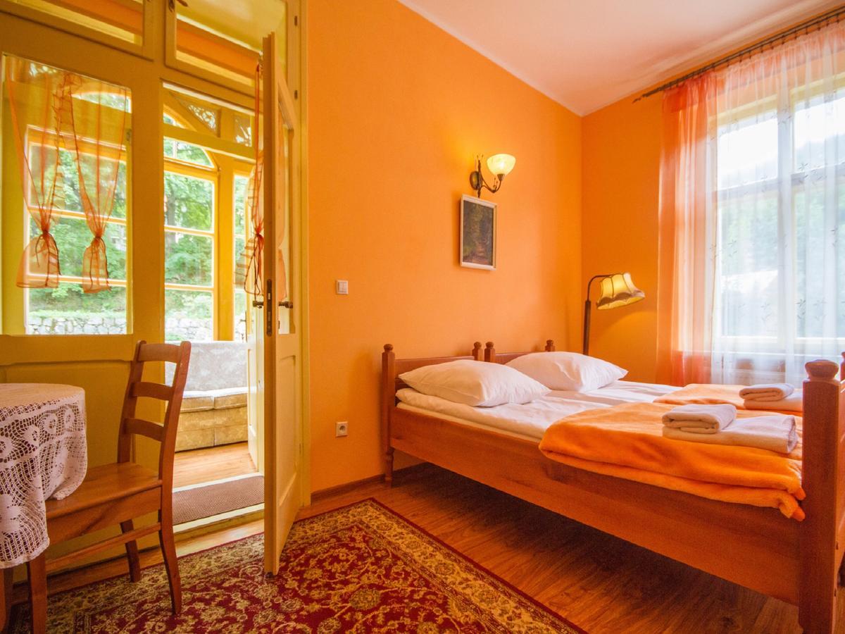 Willa Jagniatkow Bed & Breakfast Exterior foto